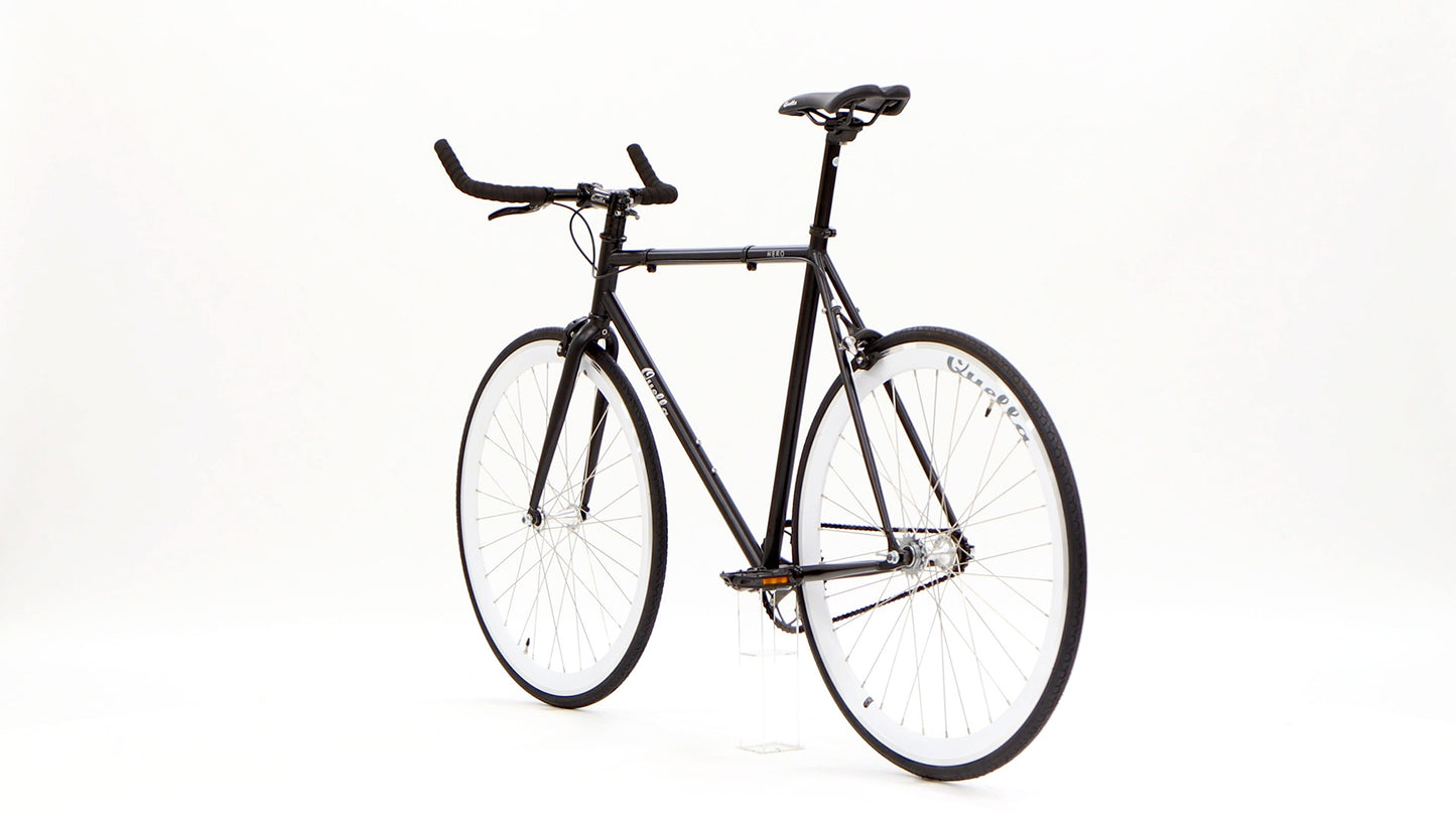 Nero Courier White Single Speed Bike