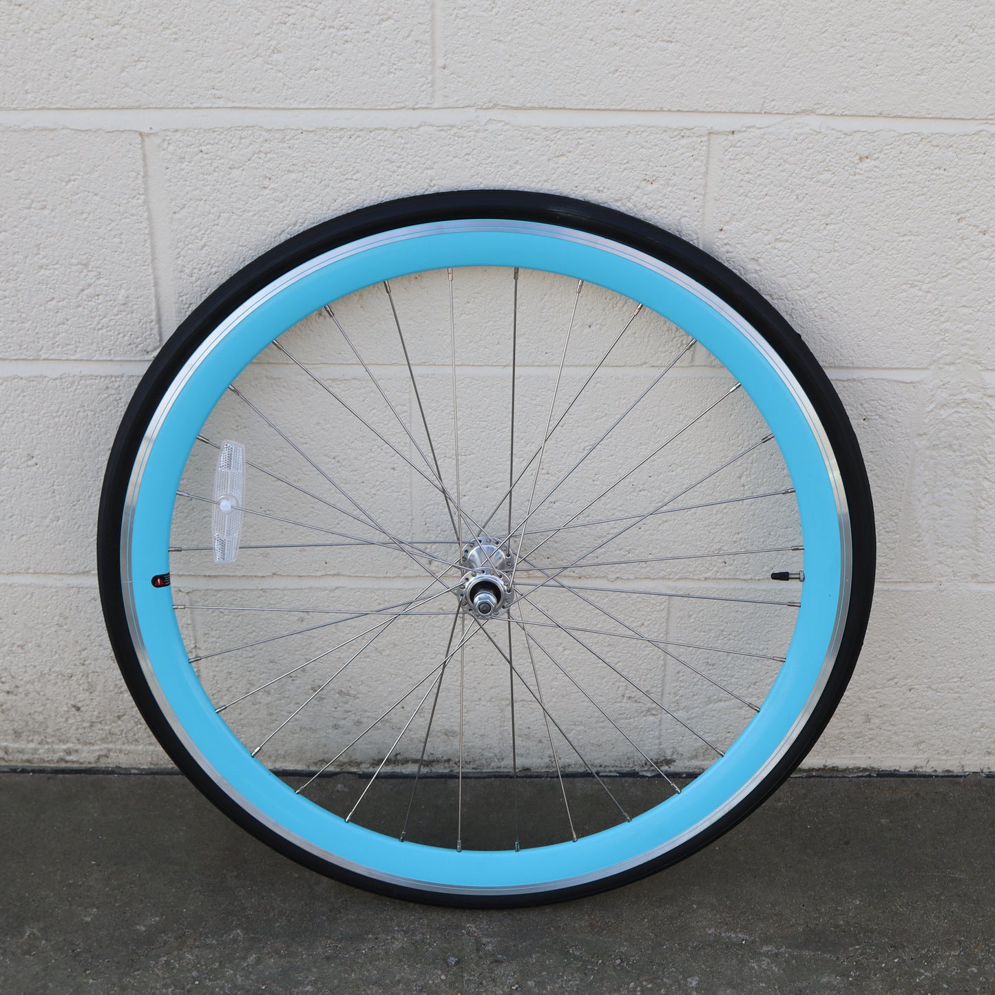 Used Blue 40mm Deep V - 25 Black Front Bicycle Wheel (WHQ005)
