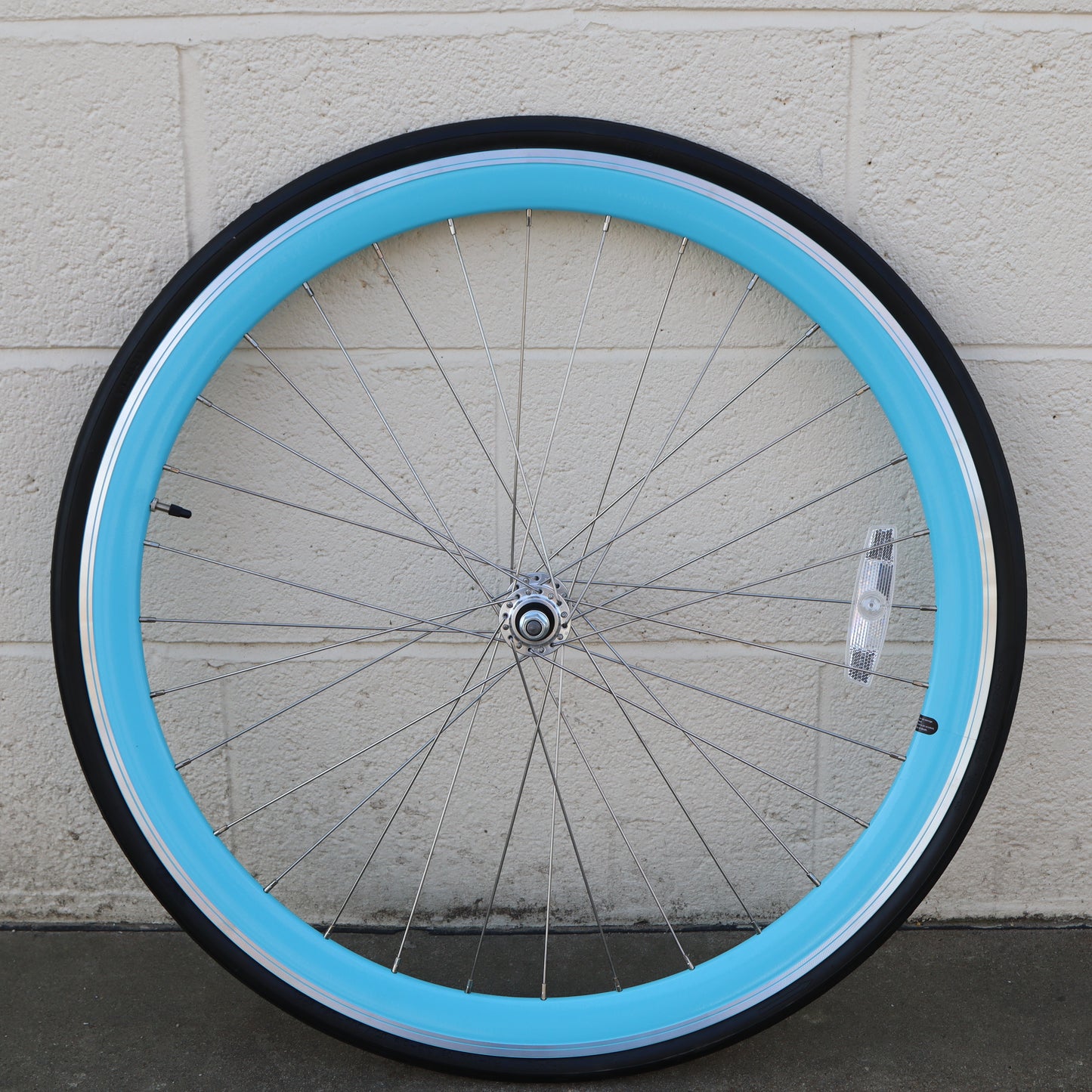 Used Blue 40mm Deep V - 25 Black Front Bicycle Wheel (WHQ005)