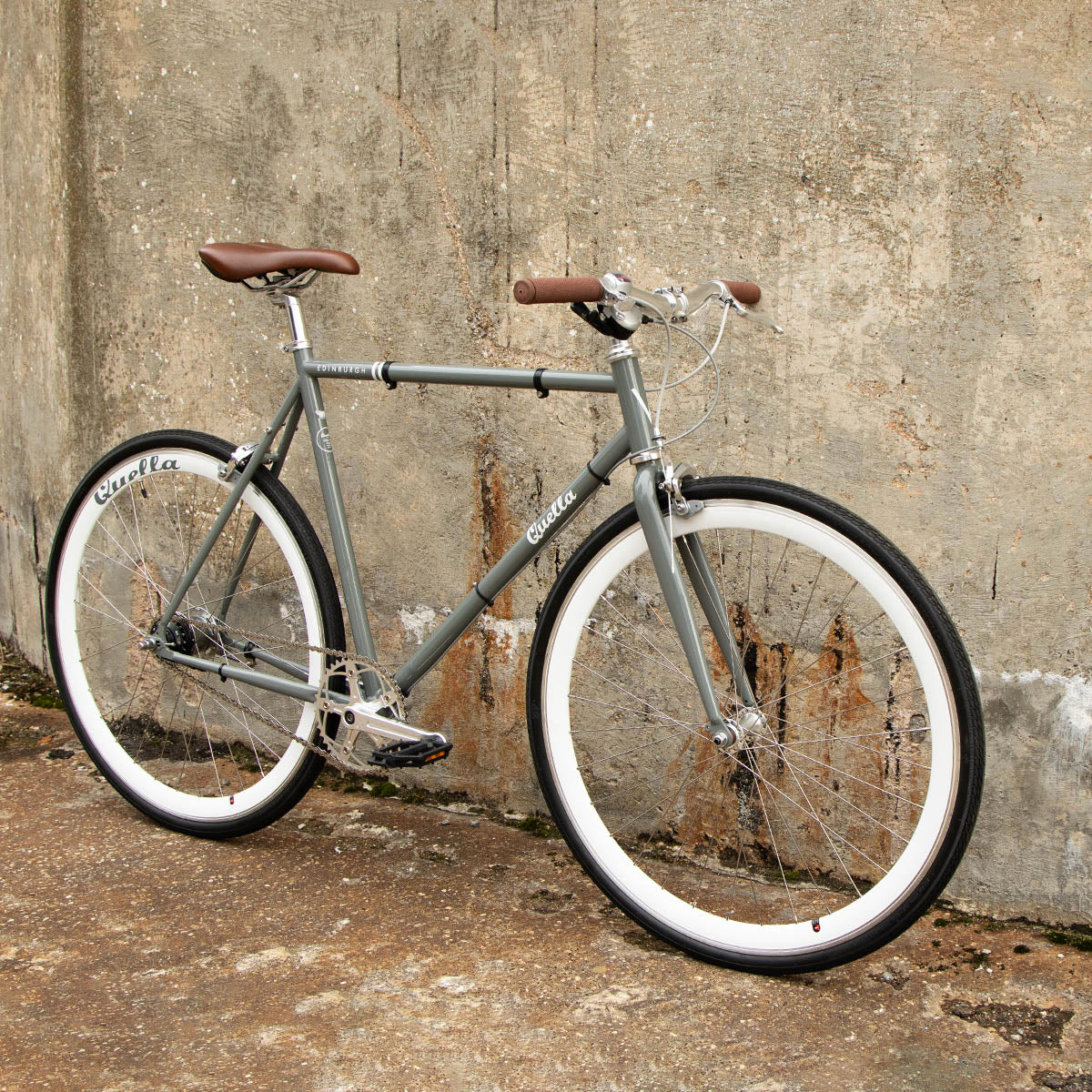 Varsity Edinburgh  58 cm GEARED bicycle (BHQ0093)