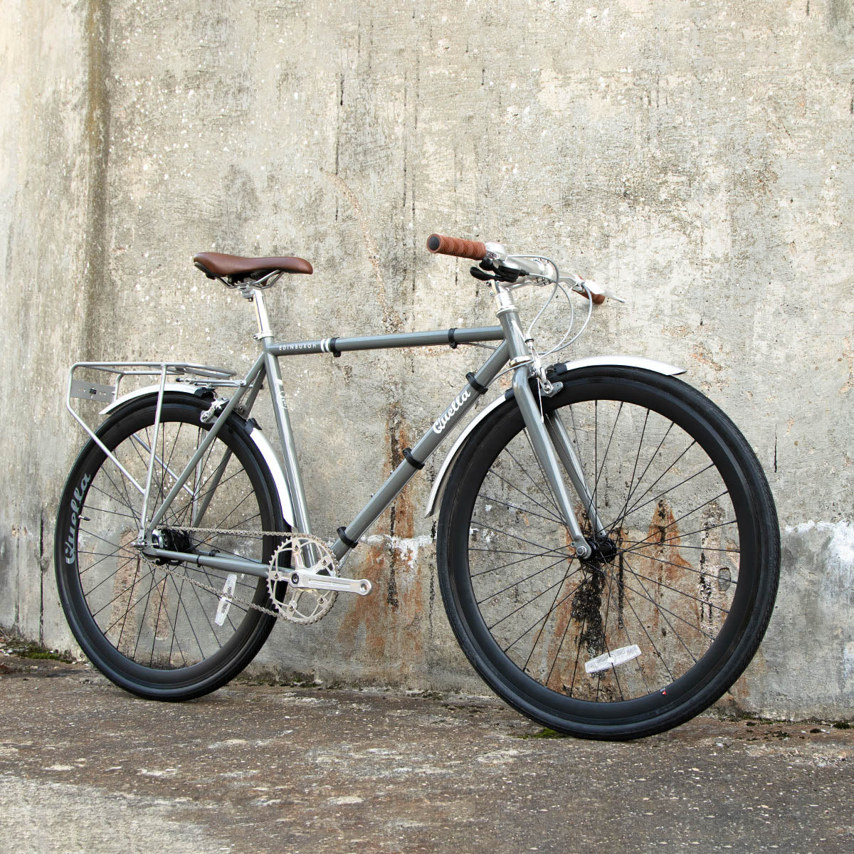 Varsity Edinburgh  58 cm GEARED bicycle (BHQ0096)