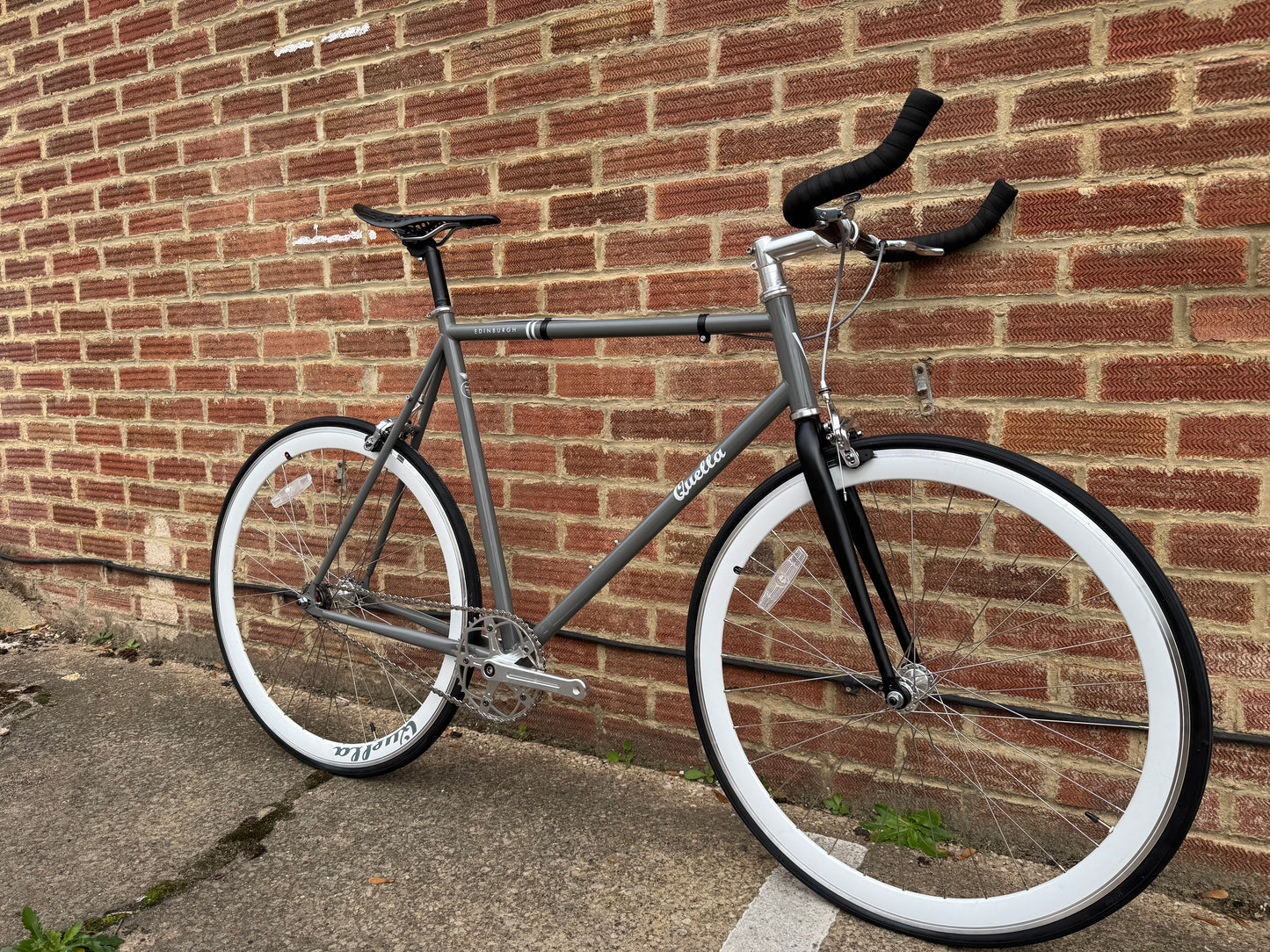 Limited Edition Edinburgh 61cm