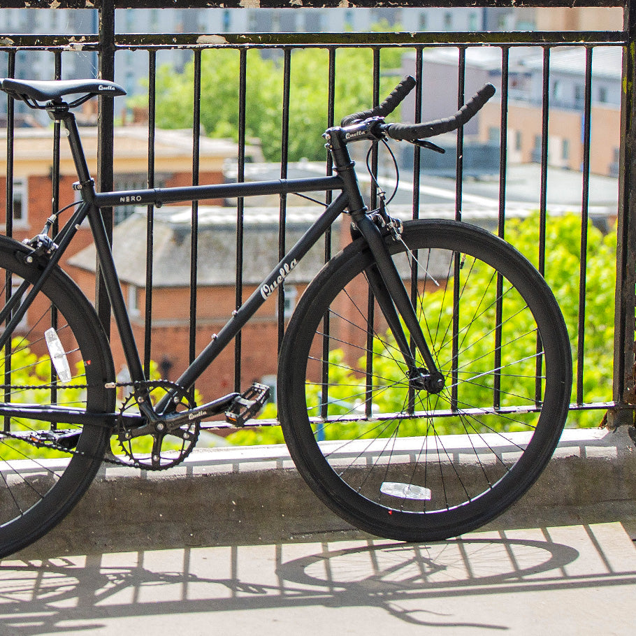 black fixed gear Nero Courier Black Single-Speed Bike