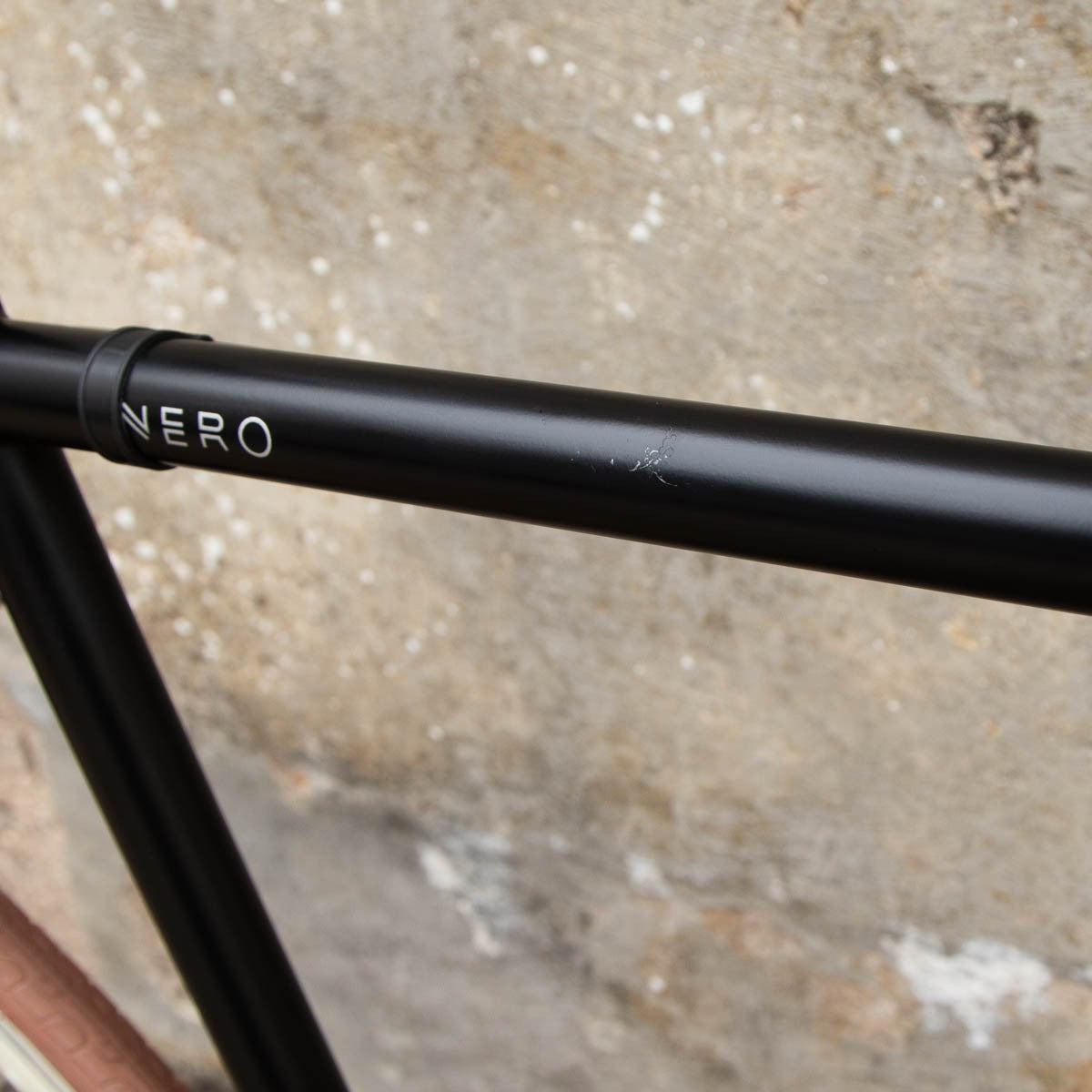 Ex-Demo Nero Cappuccino Classic – 58cm - BHQ0083